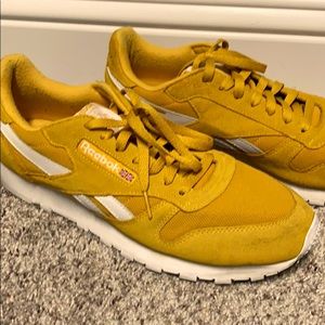Reebok classics in gold suede size 11.5